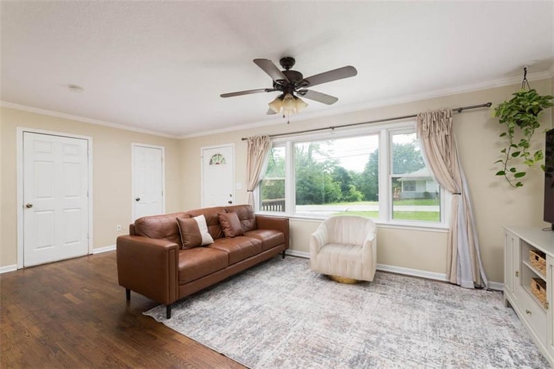 8840 Forest Ave, Kansas City, MO 64155
