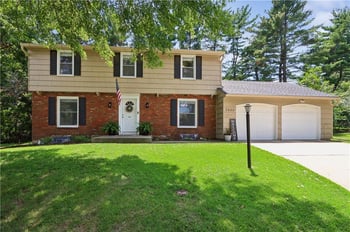 6836 NW Birch Ct, Kansas City, MO 64151