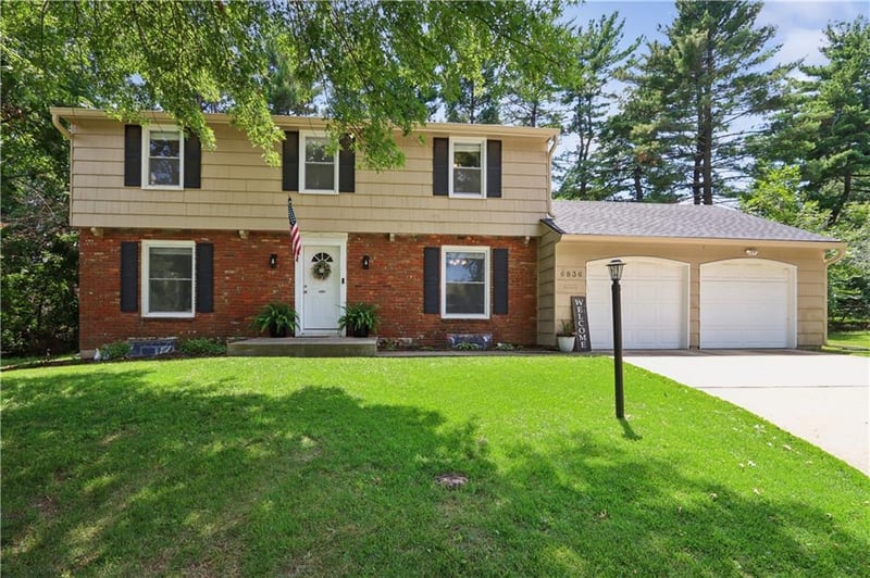 6836 Birch Ct, Kansas City, MO 64151