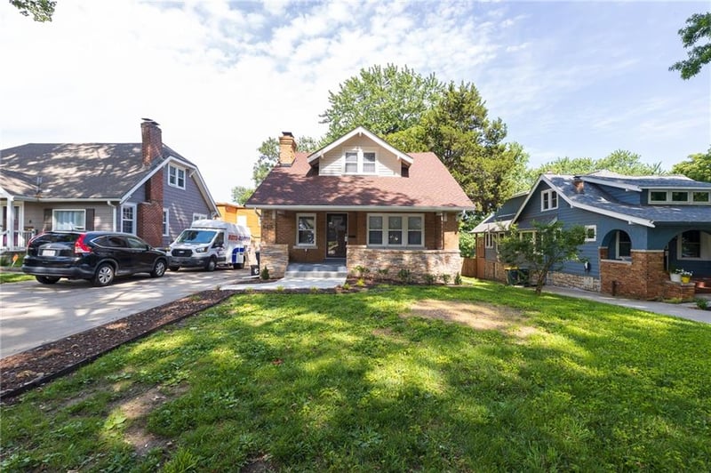 6315 Mcgee St, Kansas City, MO 64113