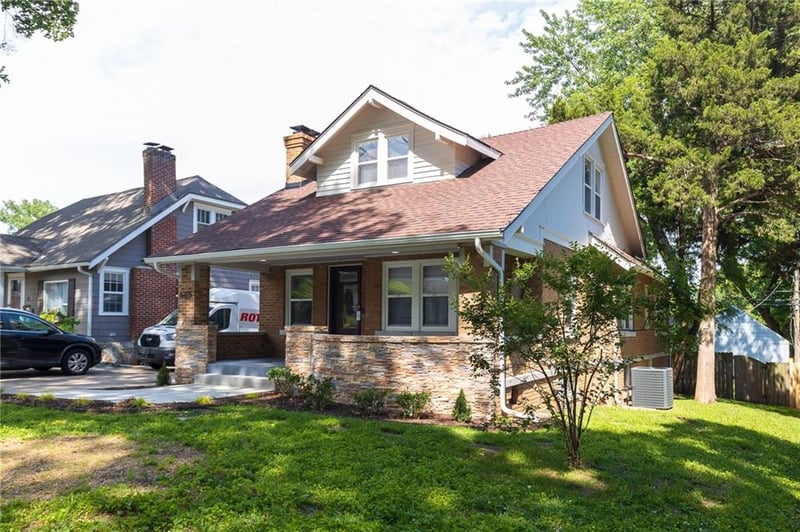 6315 Mcgee St, Kansas City, MO 64113