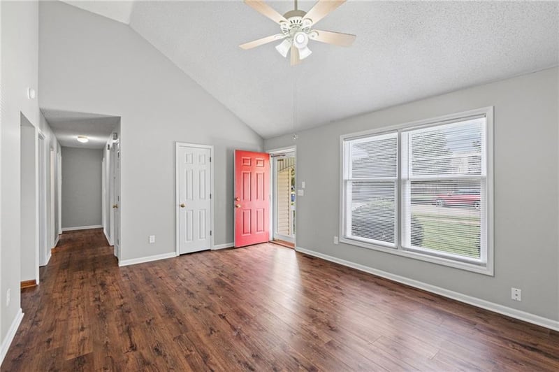 7218 N Pennsylvania Ave, Kansas City, MO 64118