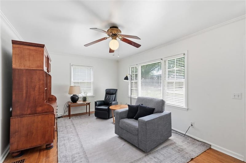 5427 Briar St, Roeland Park, KS 66205