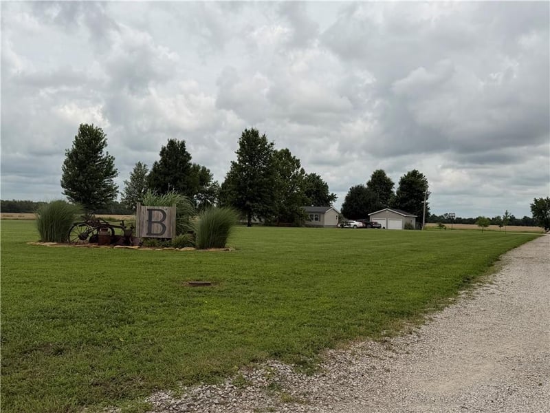 2399 Poplar Rd, Fort Scott, KS 66701