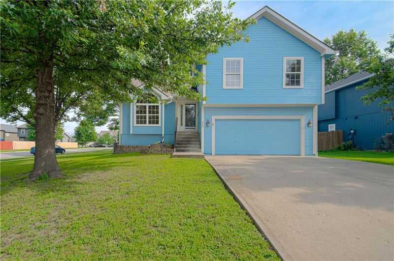 520 Parma Way St, Gardner, KS 66030