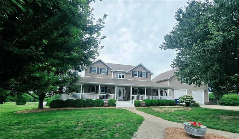 18152 205th St, Rock Port, MO 64482