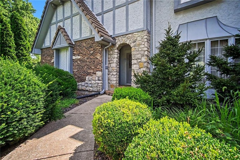 13908 Timberidge St, Kansas City, MO 64152