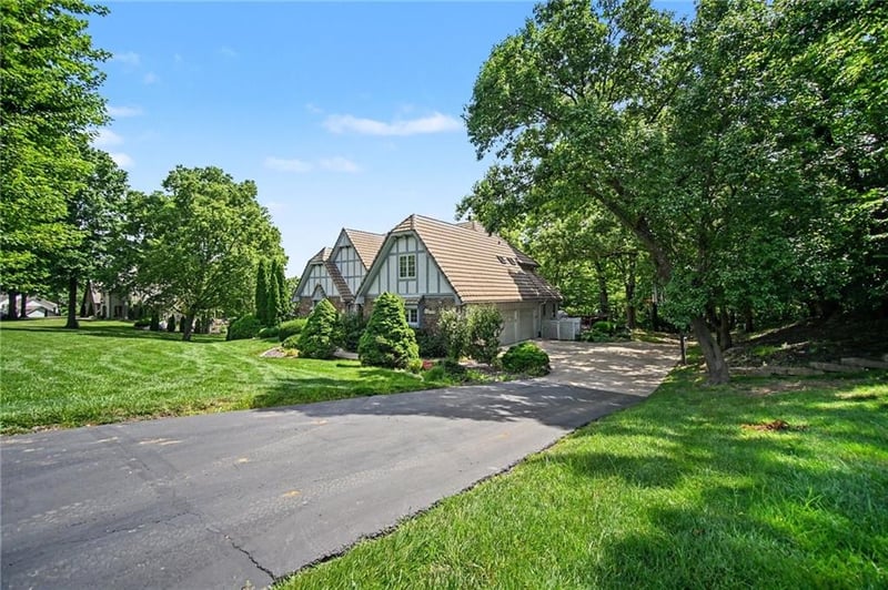 13908 Timberidge St, Kansas City, MO 64152