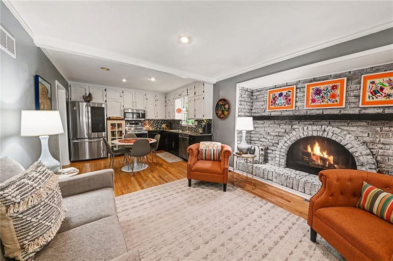 2407 88th St, Kansas City, MO 64154