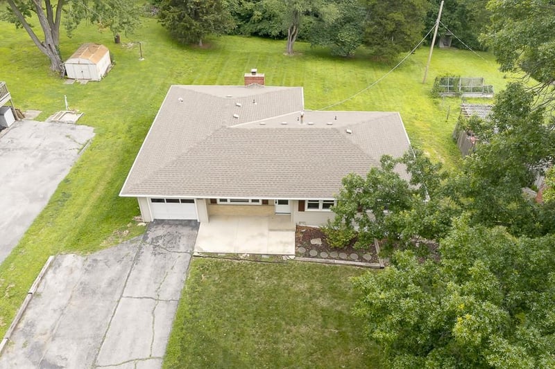 7600 Richland Ave, Kansas City, KS 66111