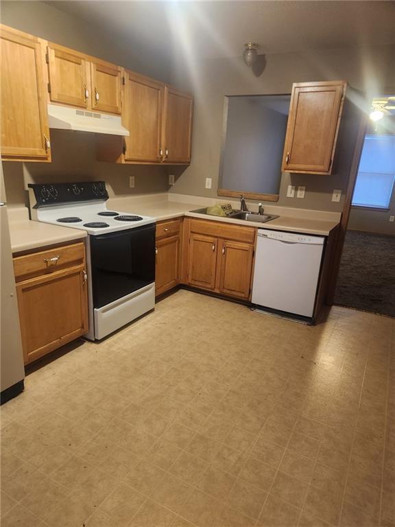 215 Montgomery St, Odessa, MO 64076