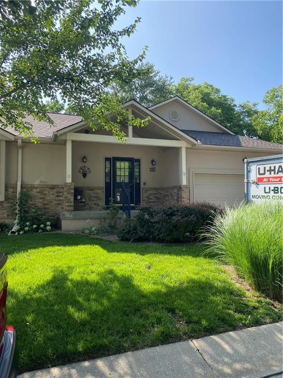 2301 Richwood Cir, Blue Springs, MO 64015