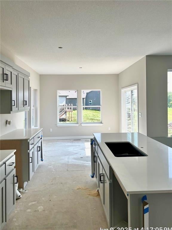 16641 Lawson St, Olathe, KS 66062