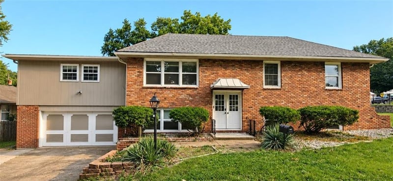 3900 Hands St, Independence, MO 64055