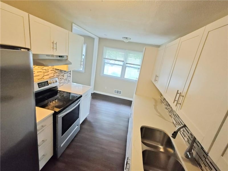 3900 Hands St, Independence, MO 64055