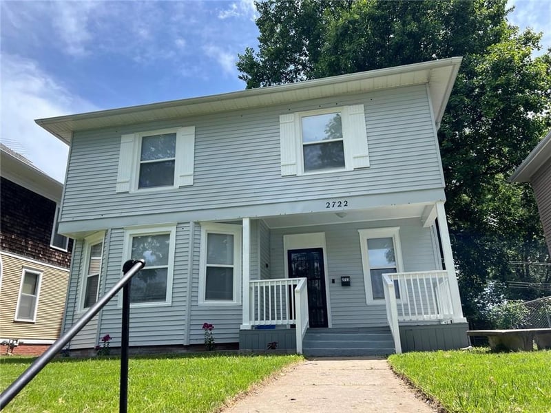 2722 Seneca St, St Joseph, MO 64507