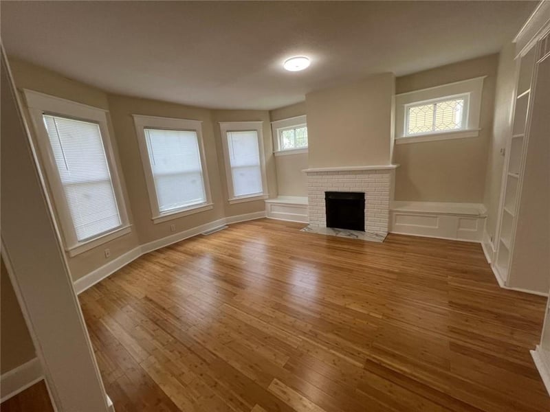 2722 Seneca St, St Joseph, MO 64507