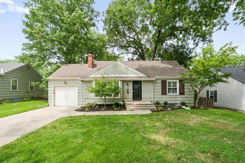 5200 72nd St, Prairie Village, KS 66208