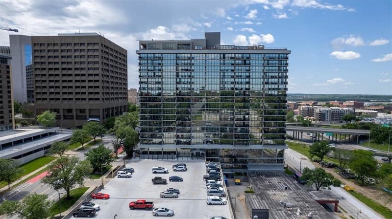 600 Admiral Blvd #408, Kansas City, MO 64106
