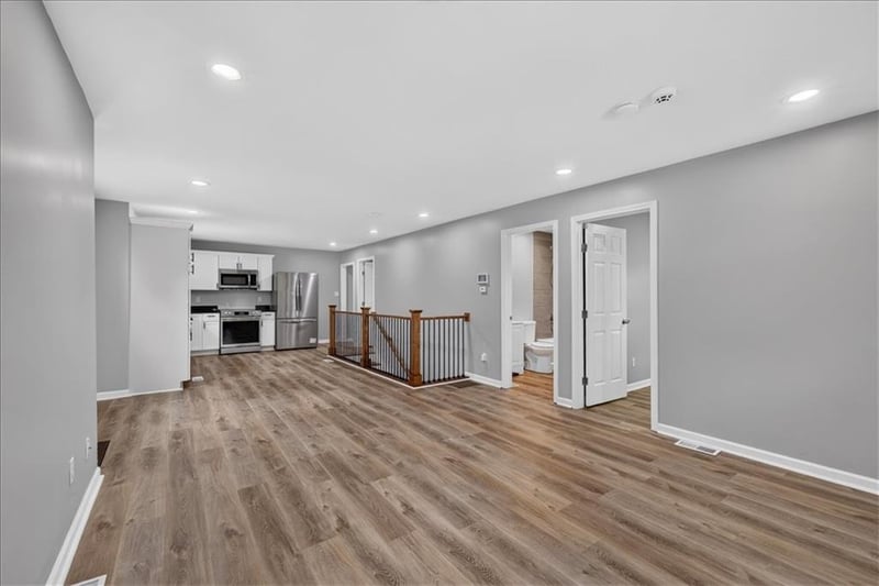 222 Mill St, Independence, MO 64050