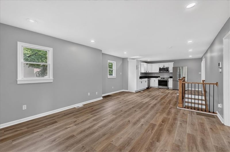 222 Mill St, Independence, MO 64050