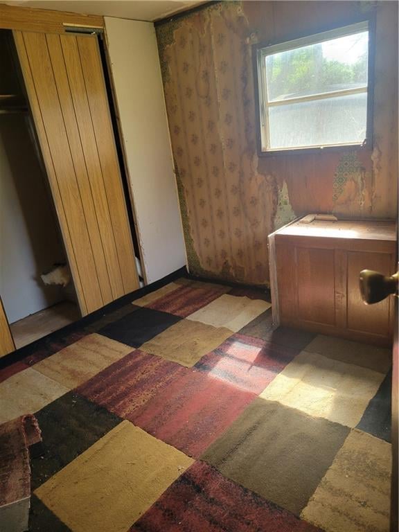 2528 3rd St, St Joseph, MO 64505
