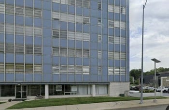 333 W Meyer Blvd #909, Kansas City, MO 64113