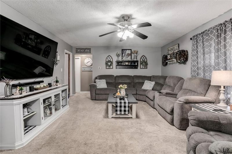 409 Franklin St, Pomona, KS 66076