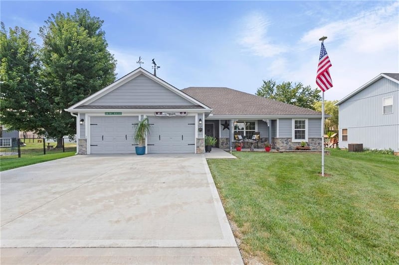 205 Ceremonial Dr, Buckner, MO 64016