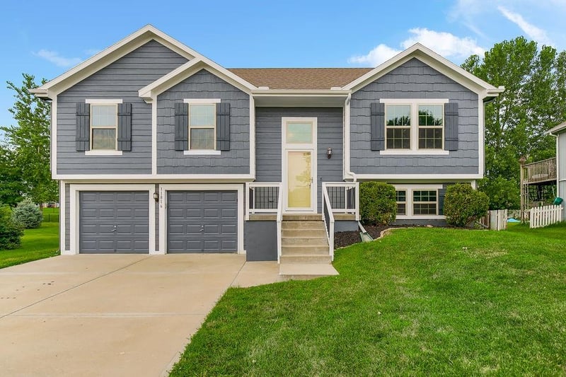 11816 Belmont Ave, Kansas City, MO 64156