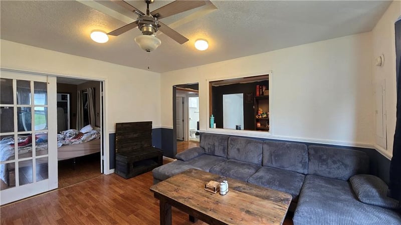 703 Chicago St, Chillicothe, MO 64601
