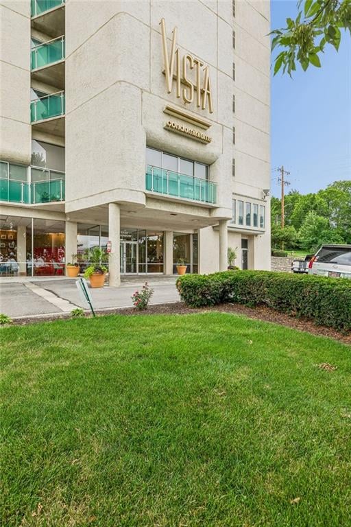 3838 Rainbow Blvd #1003, Kansas City, KS 66103