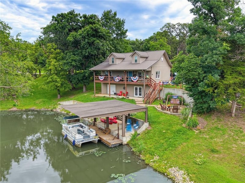 71101 Harbor Point, Trenton, MO 64683