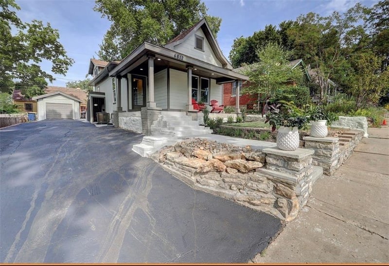 4812 Mercier St, Kansas City, MO 64112