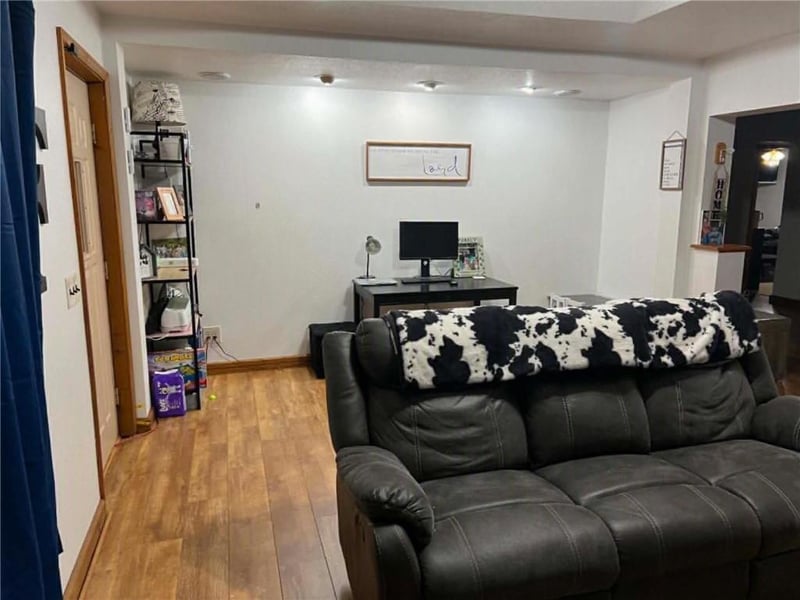 104 4th St, Garden City, MO 64747