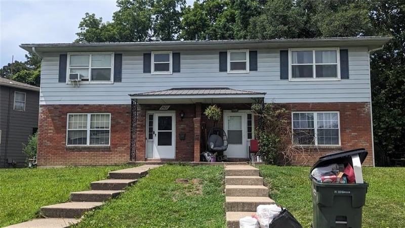 2606 4th Ave Ct, Leavenworth, KS 66048