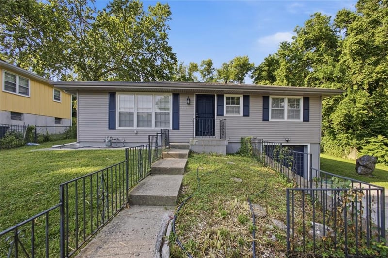 3165 Longwood Ave, Kansas City, KS 66104