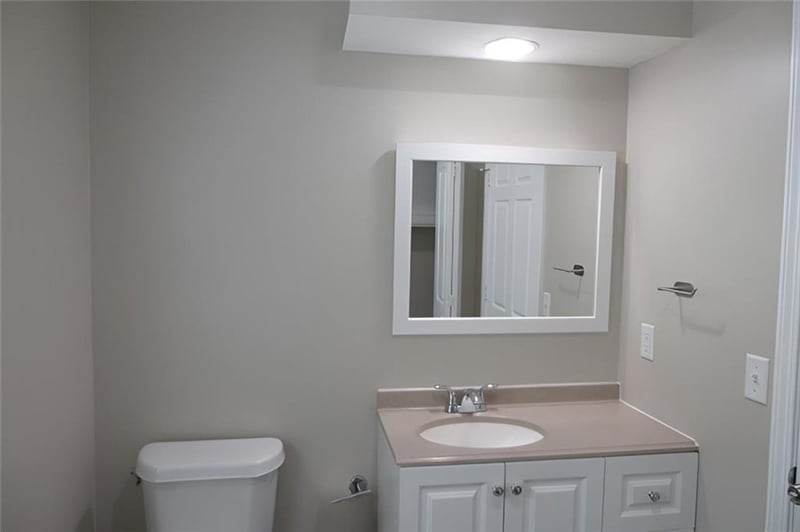 13430 106th St, Overland Park, KS 66215