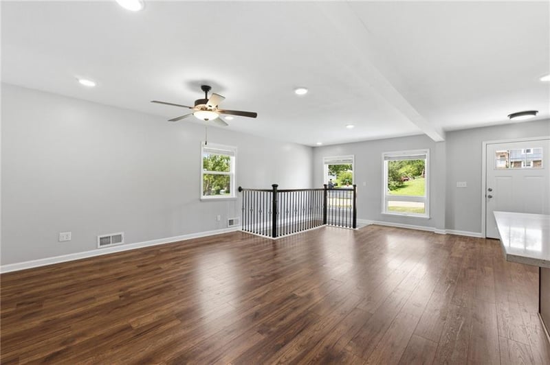 44 Maple Dr, Platte City, MO 64079