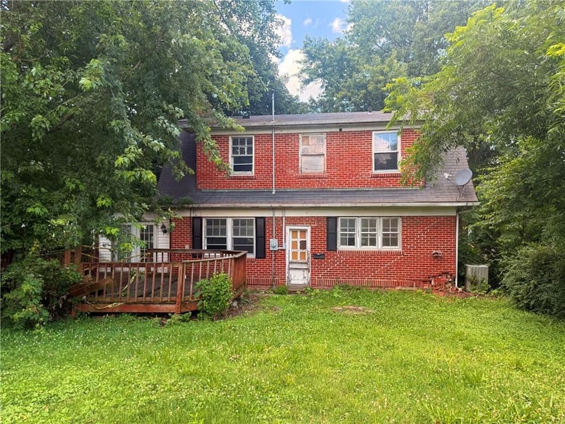 715 Franklin Pl, Maryville, MO 64468