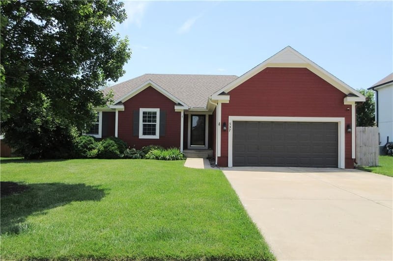 537 Cheyenne St, Gardner, KS 66030