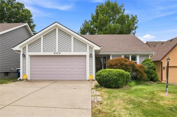 8504 N Chatham Ave, Kansas City, MO 64154