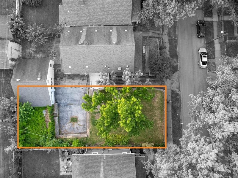 4514 Terrace St, Kansas City, MO 64111