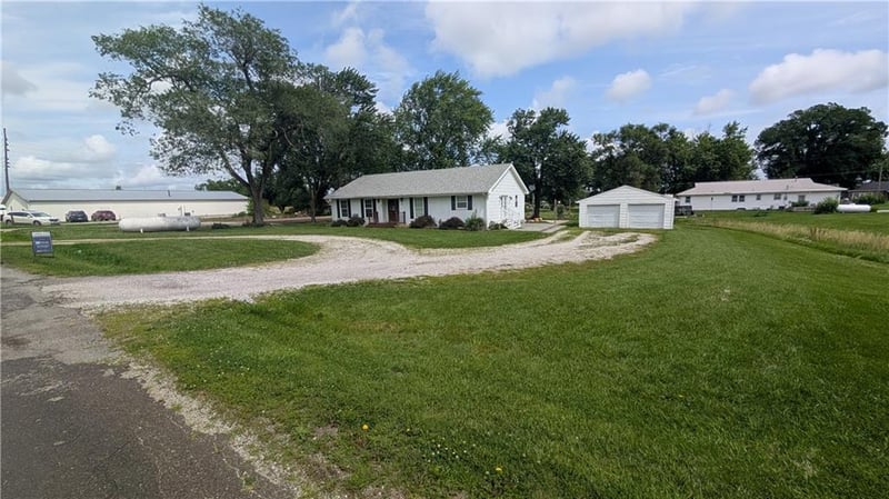 107 Maple St, Polo, MO 64671