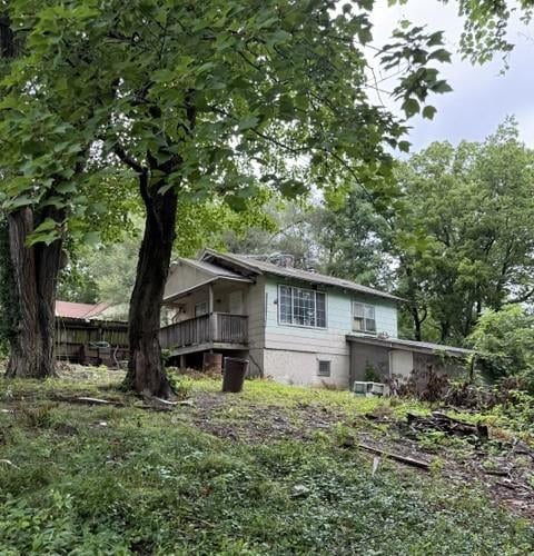 3922 Delavan Ave, Kansas City, KS 66104