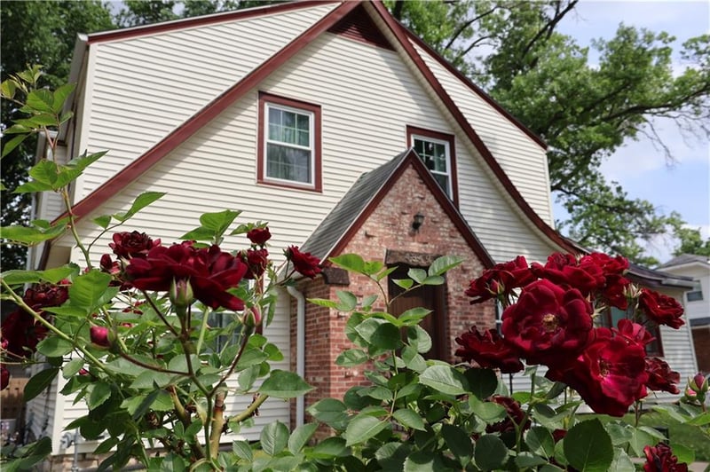 4349 Wyoming St, Kansas City, MO 64111