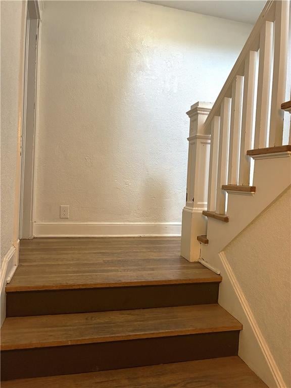 3241 Gillham Rd, Kansas City, MO 64109