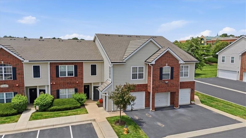 11625 Tomahawk Creek Pw #L, Leawood, KS 66211