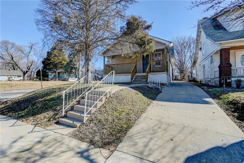 2301 Drury Ave, Kansas City, MO 64127