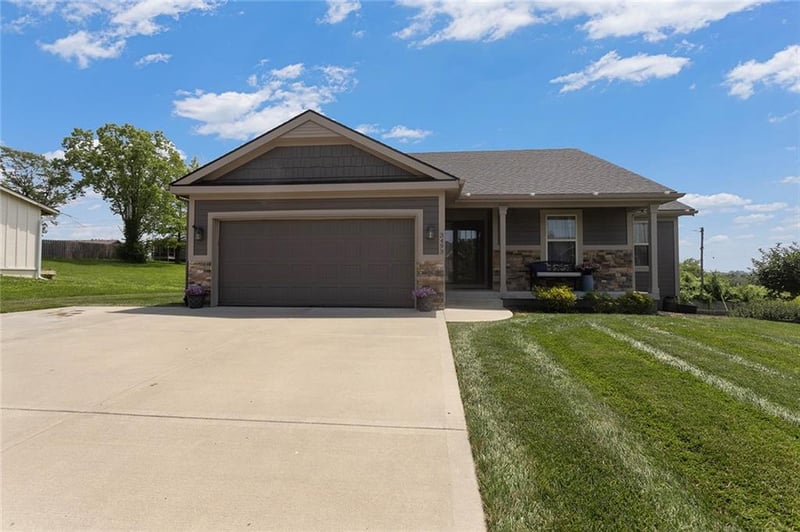 3493 85th Ter, Kansas City, MO 64156